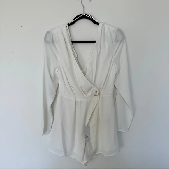 *NWT* FINDERS KEEPERS | Rae Romper Ivory | M - Picture 14 of 16
